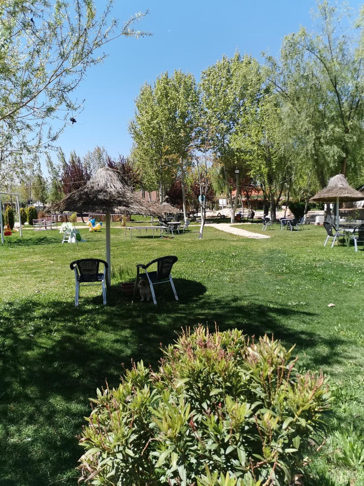 Le Vallon Vert - Club Equestre Azrou Exterior foto